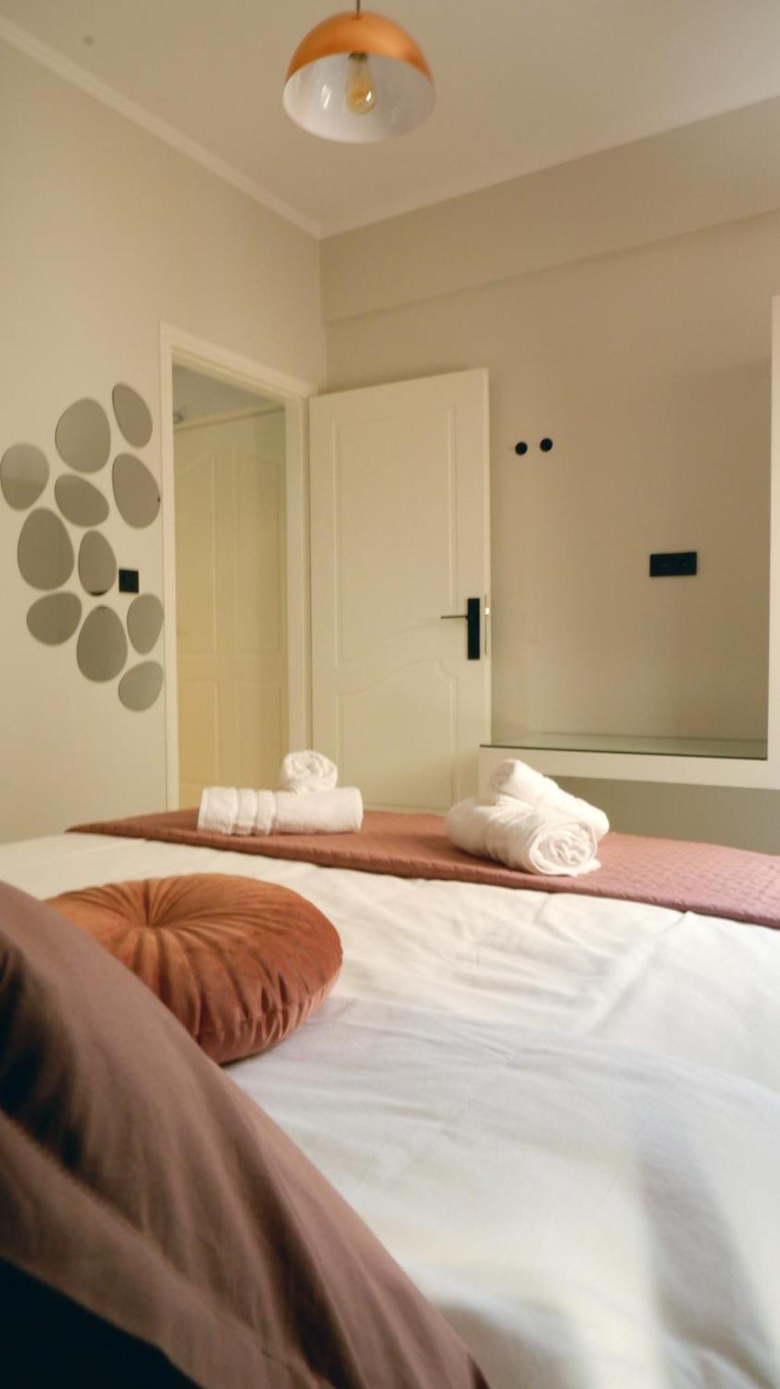 Less Is More Apartment เปรเวซา ภายนอก รูปภาพ